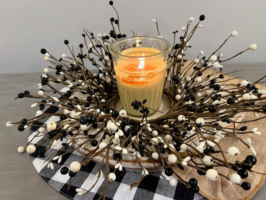 Black and Cream Large Berry Candle Ring