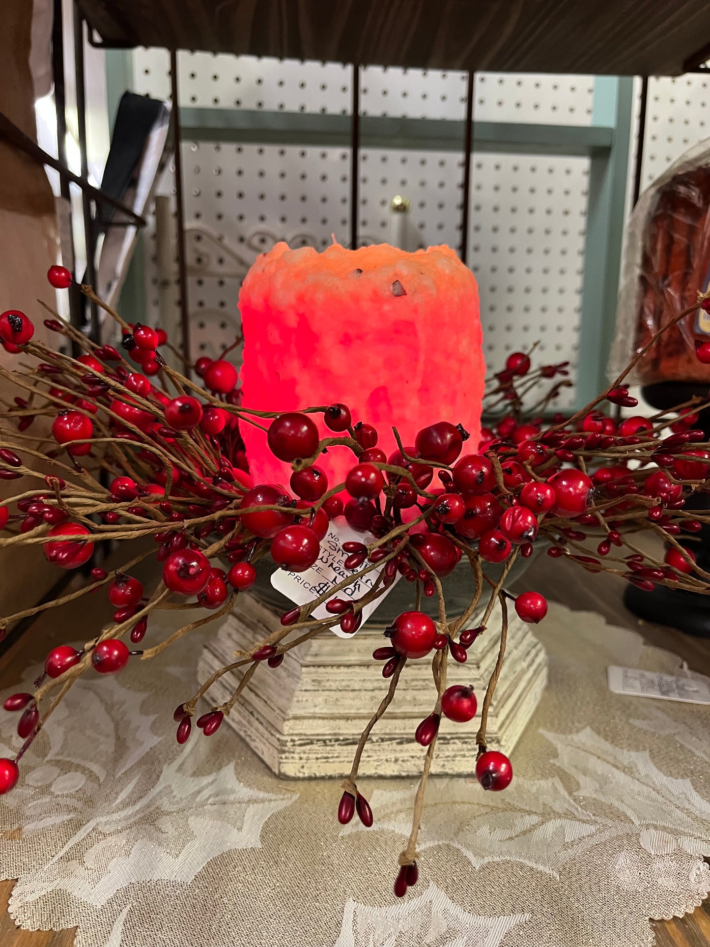 Red & White large berry candle ring