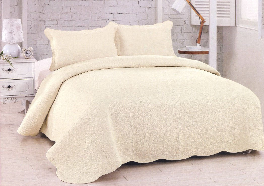 Harmonious Mist Ivory Quilt