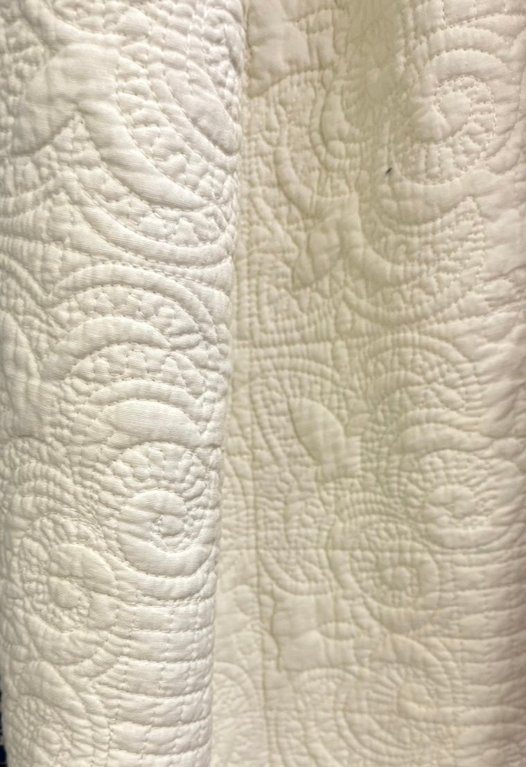 Harmonious Mist Ivory Throw