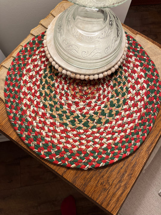 Holly Berry Round Tablemat